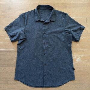 Lululemon Men’s Airing Easy Shirt Shortsleeve Large Navy Blue